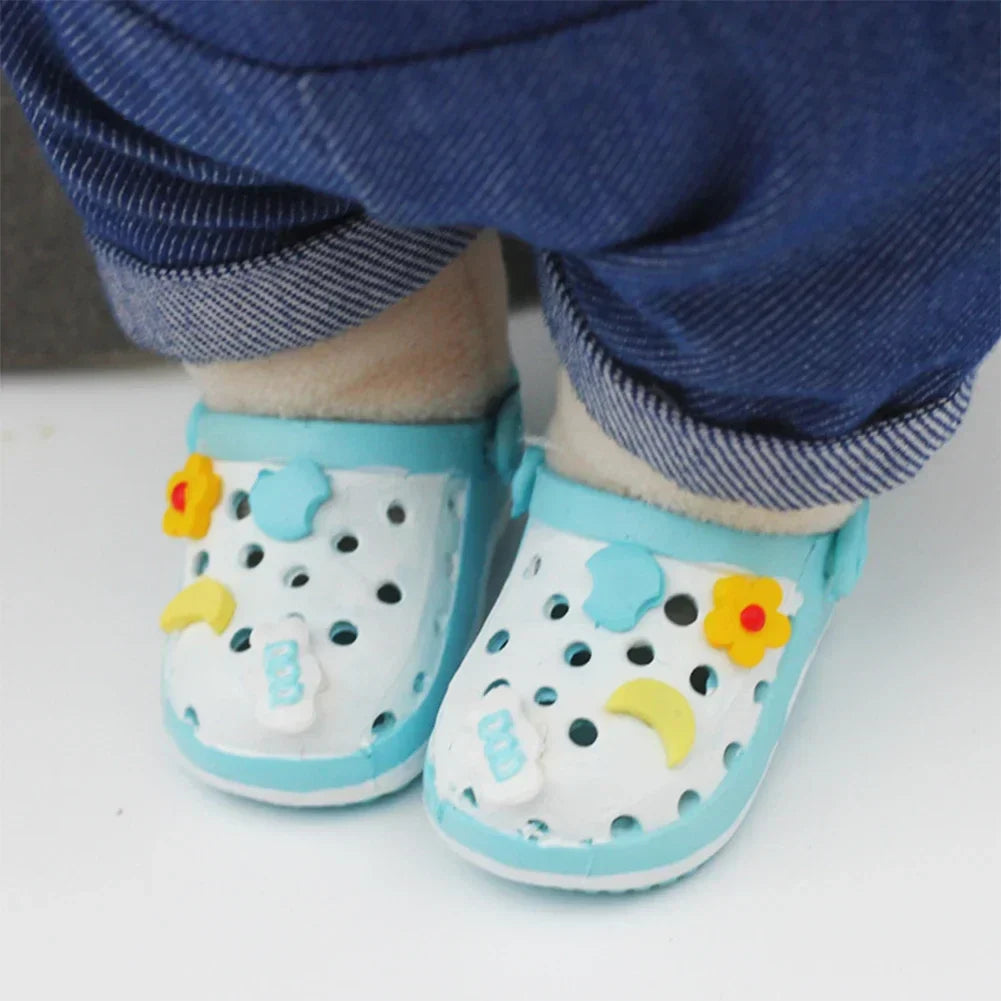 POP MART Labubu Doll 3.0 Slipper Shoes – 17cm Accessory Set