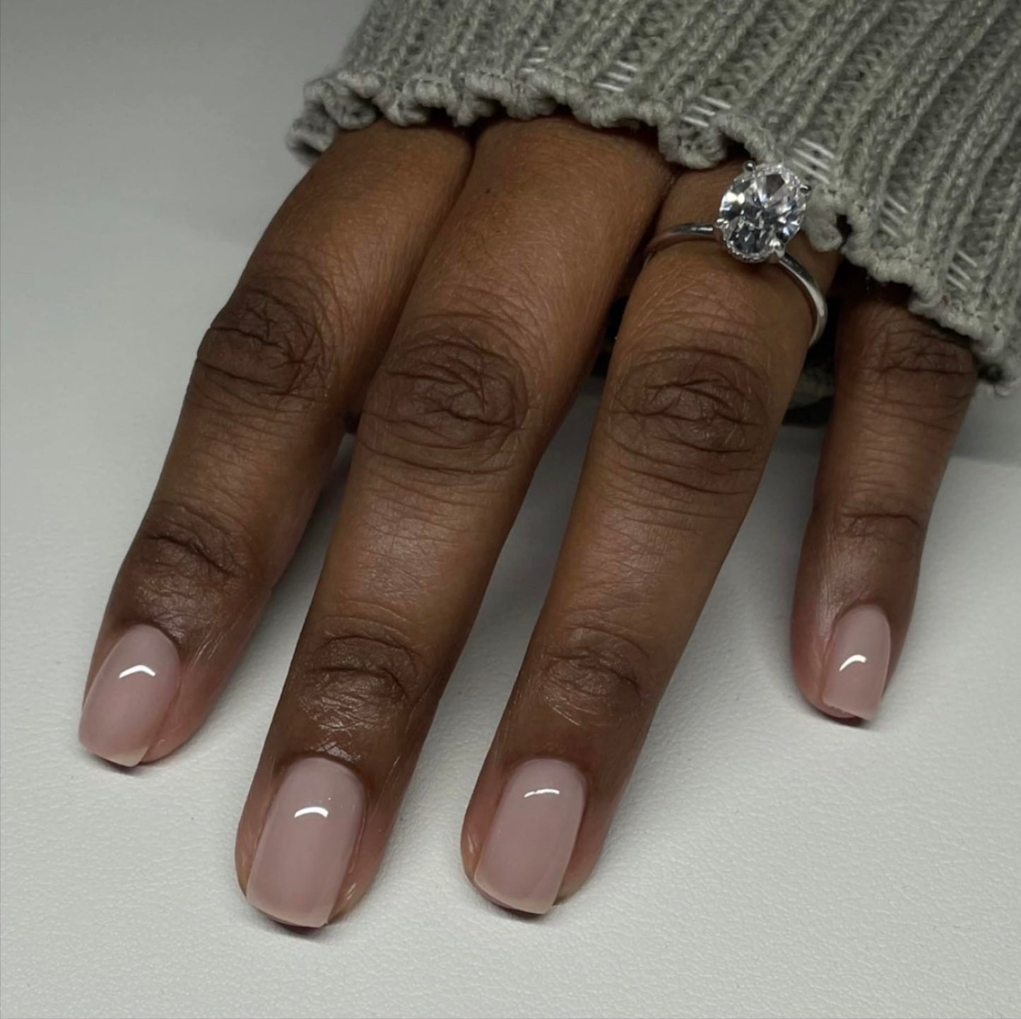 DND Gel Polish Set, Sheer Collection, UV/LED Gel Polish and Air Dry Nail Lacquer, Matching Chip-Free Polish Duo, 867 Perfect Nude, 0.5 Fl Oz