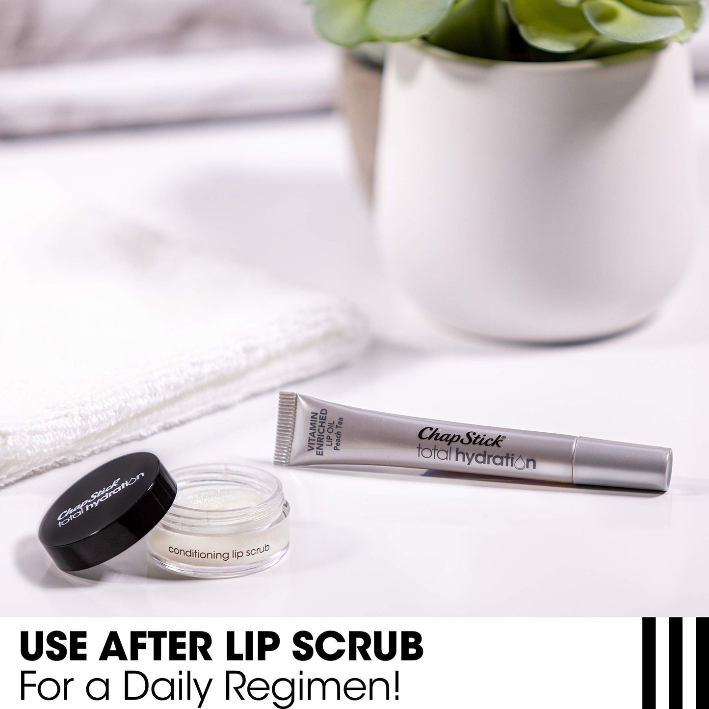 Chapstick Total Hydration Vitamin Enriched Lip Oil, Non Tinted, Vitamin c, vitamin E, Contains Omega 3 6 9, Peach Tea Flavor, 0.23 Fl Oz (Pack of 1)