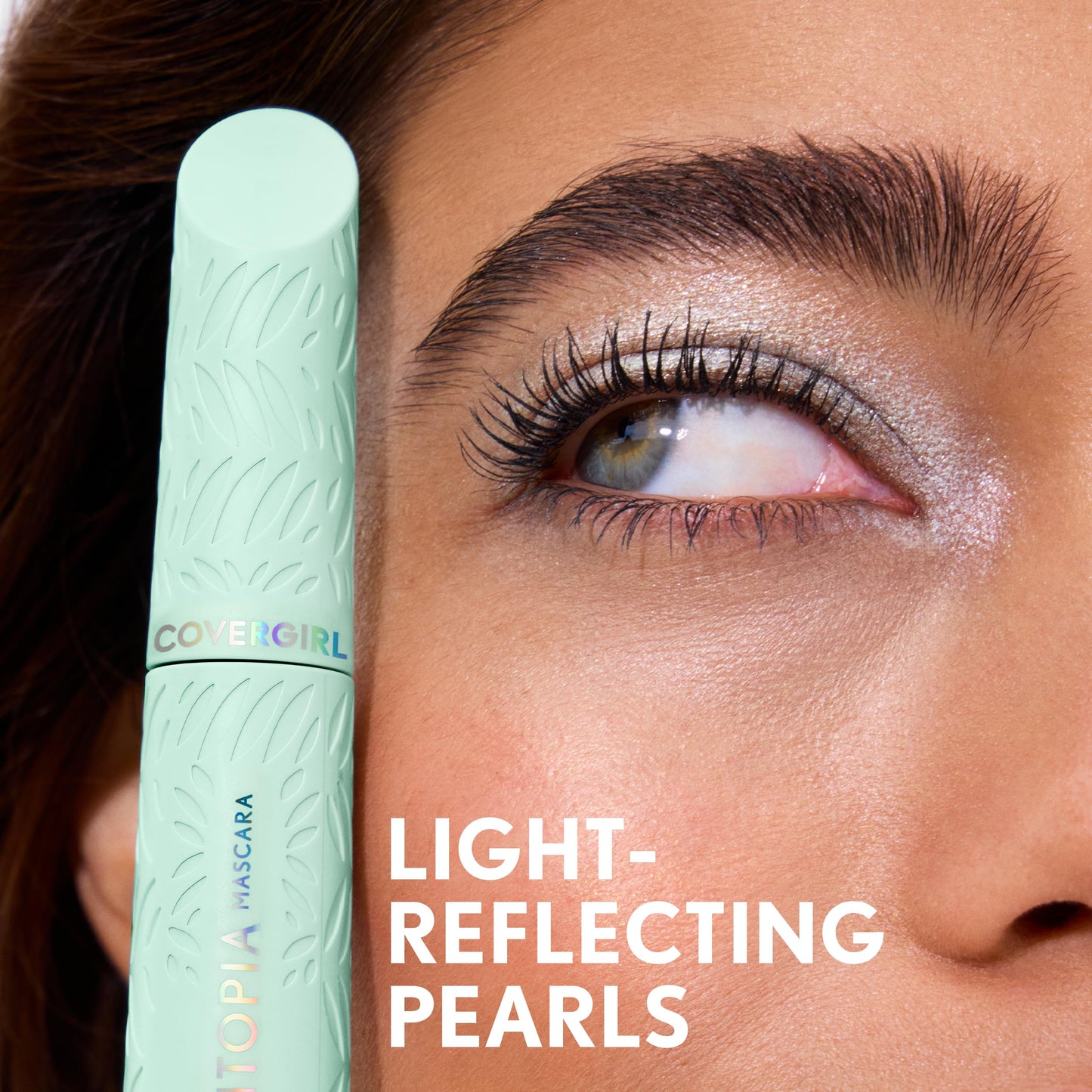 CoverGirl Lash Blast Cleantopia Volume Mascara, 790 Ultramarine Black Frost, Vegan Formula, Clean, Volumizing, for Sensitive Eyes, Doesn't Smudge, 0.32oz