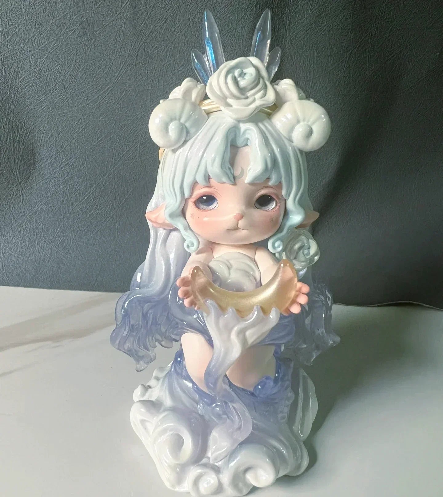 Popmart Labubu Mimia Cute Girl Figure Art Toy Gift