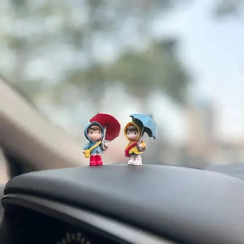 Cute Umbrella Couple Car Ornaments