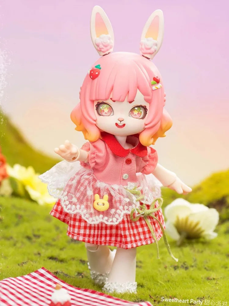 PopMart Labubu Bonnie Sweetheart Party Blind Box
