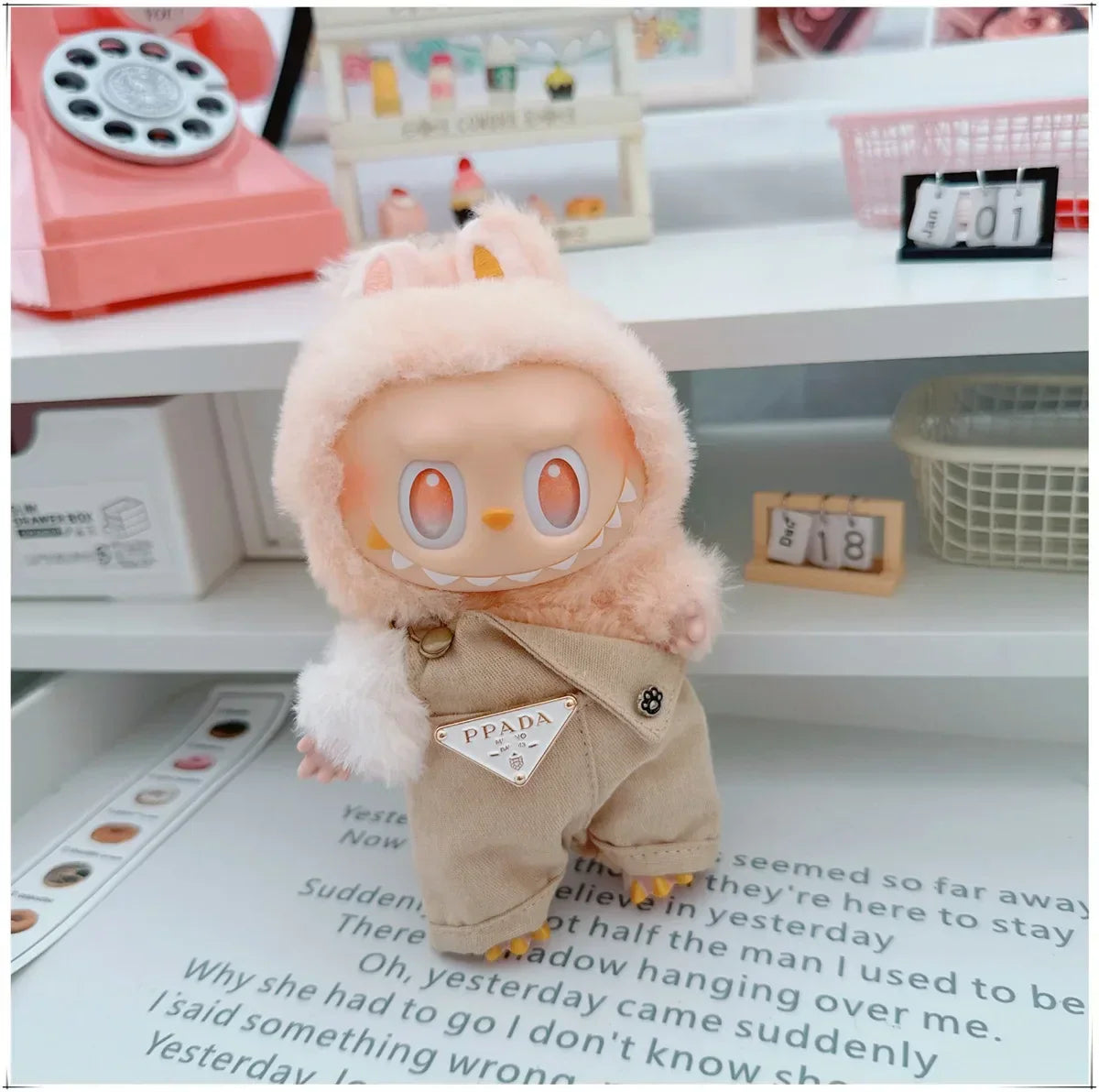 PopMart Labubu Cute Fisherman Hat Clothes