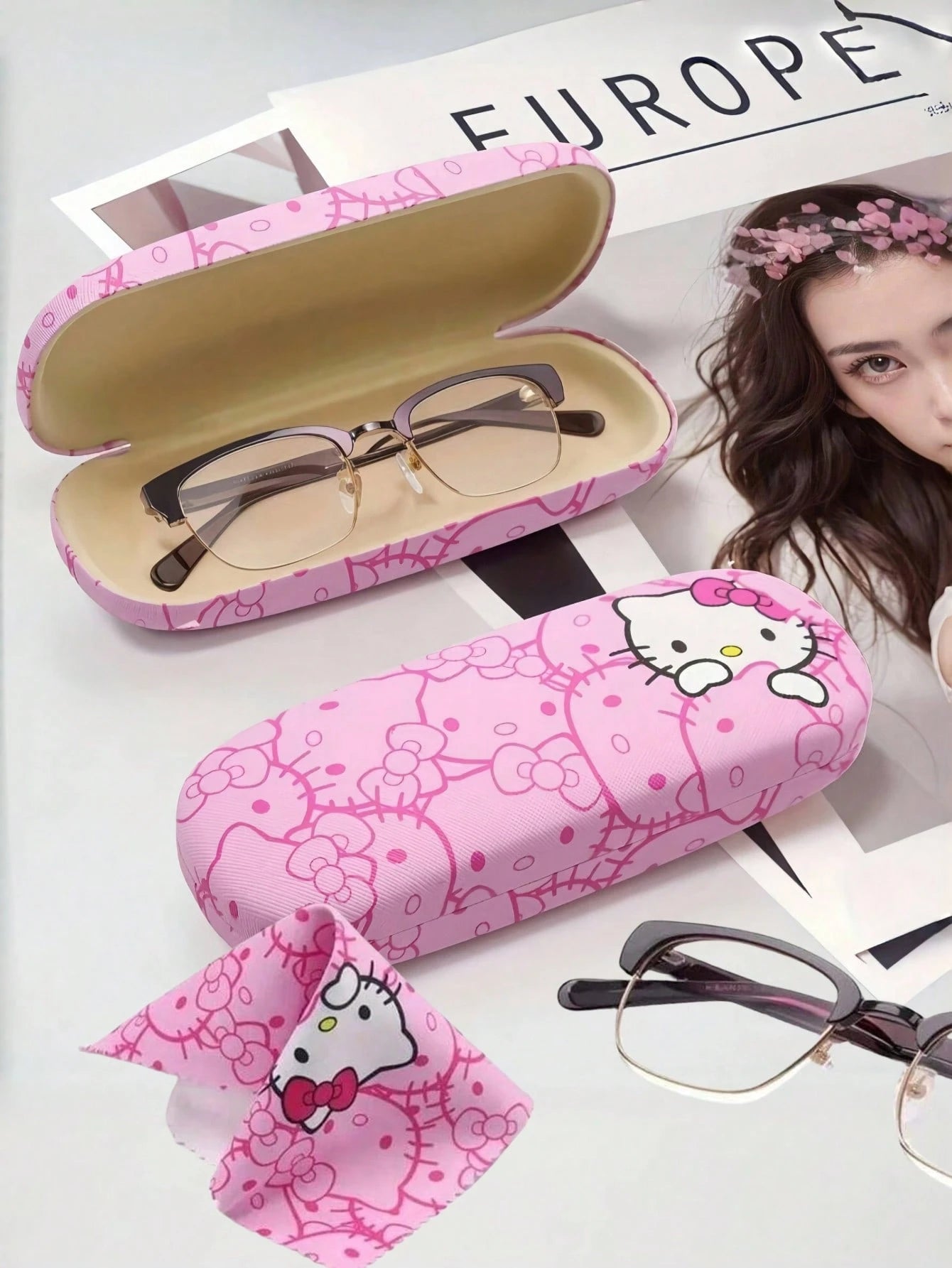 Sanrio Hello Kitty Glasses Case