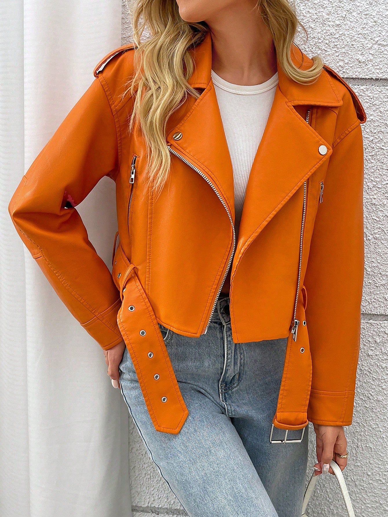 Women's Minimalist Cropped Zip-Up Jacket